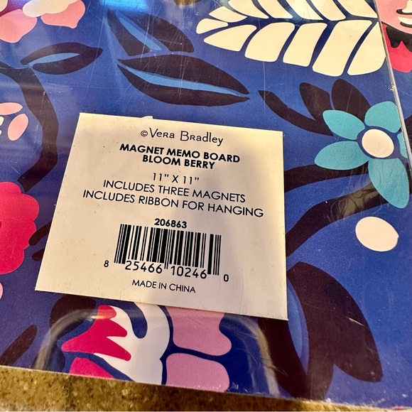 NWT! Set of 2 Vera Bradley Hanging Bloom Berry Floral Magnetic Memo Board - Picture 4 of 4